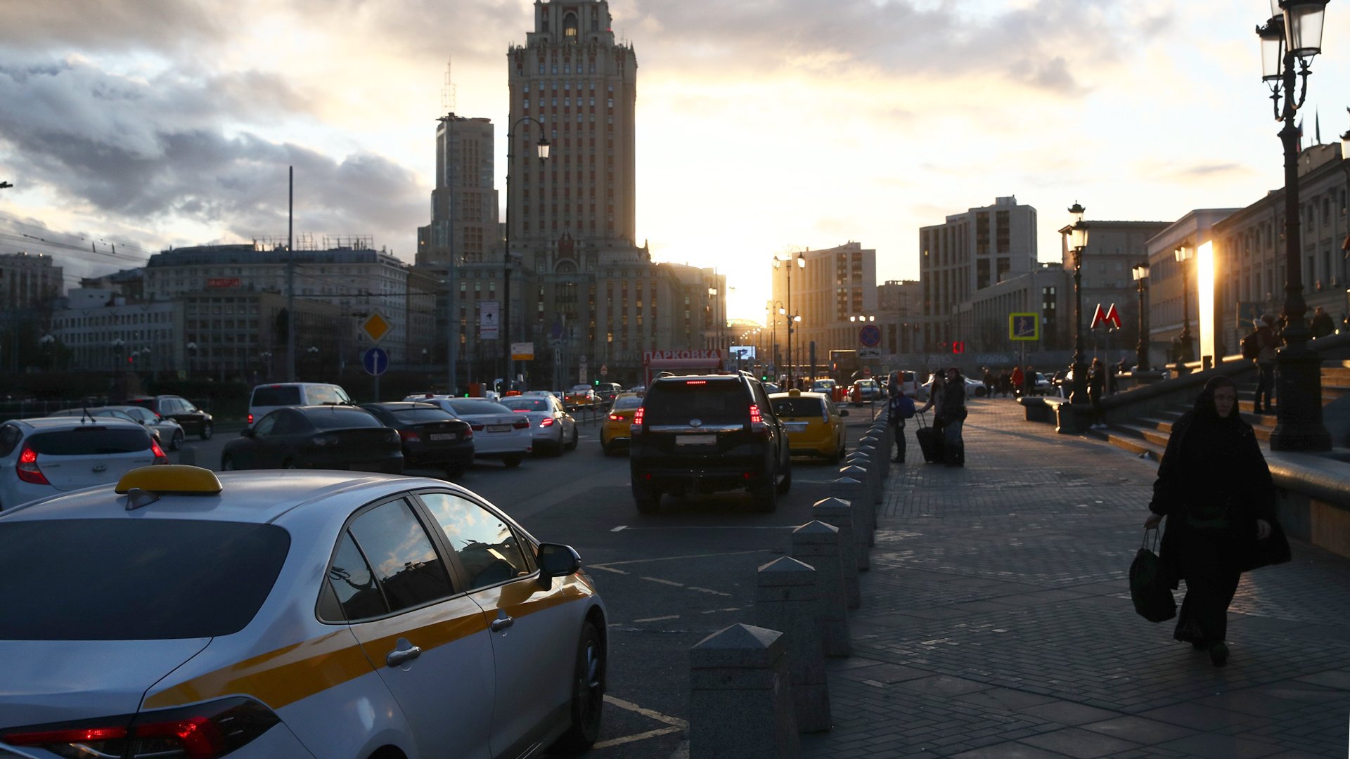 Как поднять пресс при открытой двери